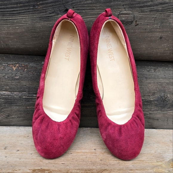 Nine West Carmeno Red Suede, Slip On, Ballet Flats. Women's Size 7M - Picture 5 of 15